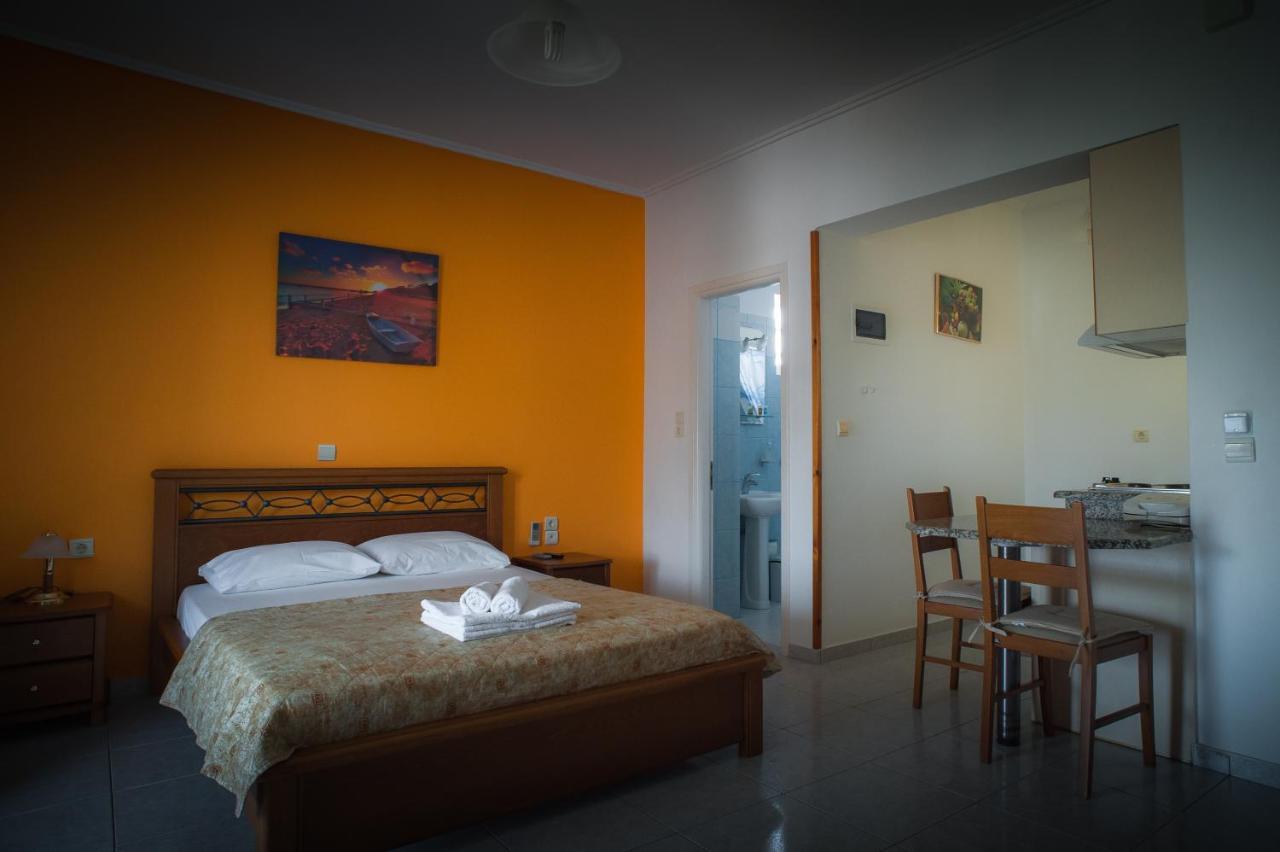 Marmaron Rooms Agiokampos  Esterno foto