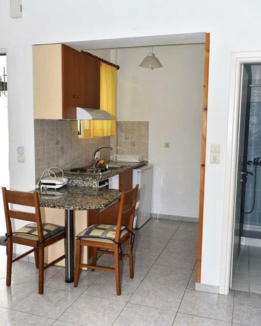Marmaron Rooms Agiokampos  Esterno foto